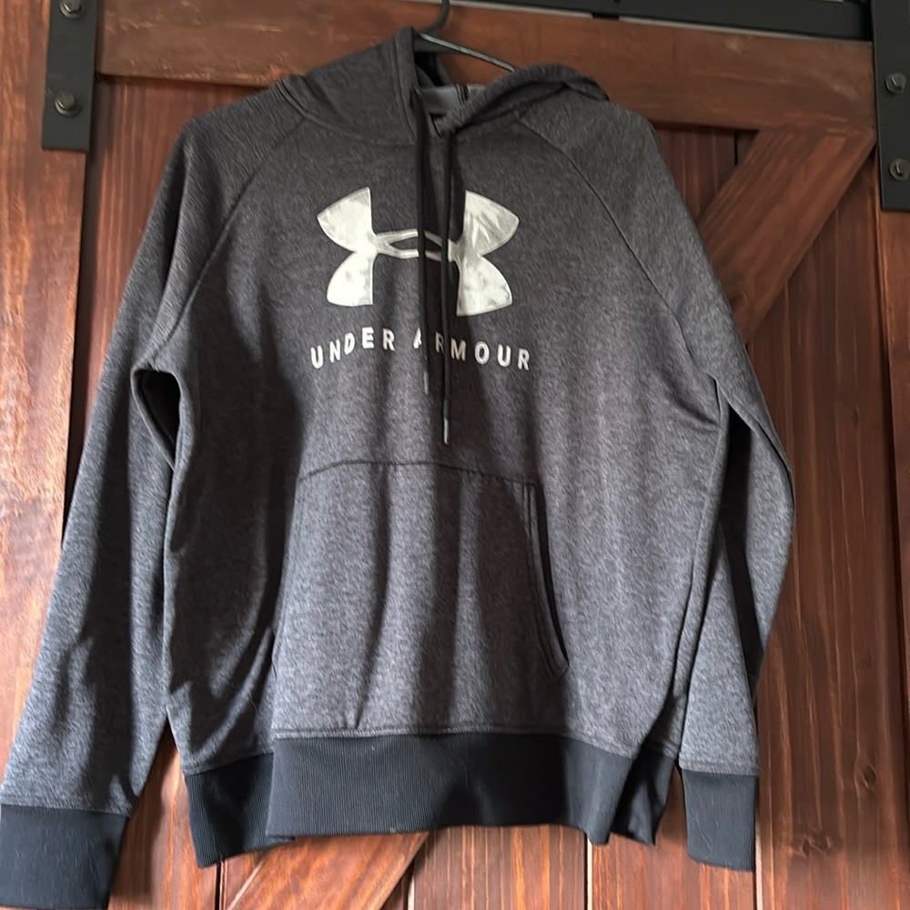 Under Armour Hoodie